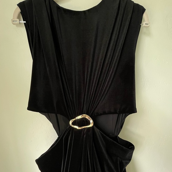 ZARA Women’z Black Long Velvet Cutout Dress Size XL - Picture 7 of 8
